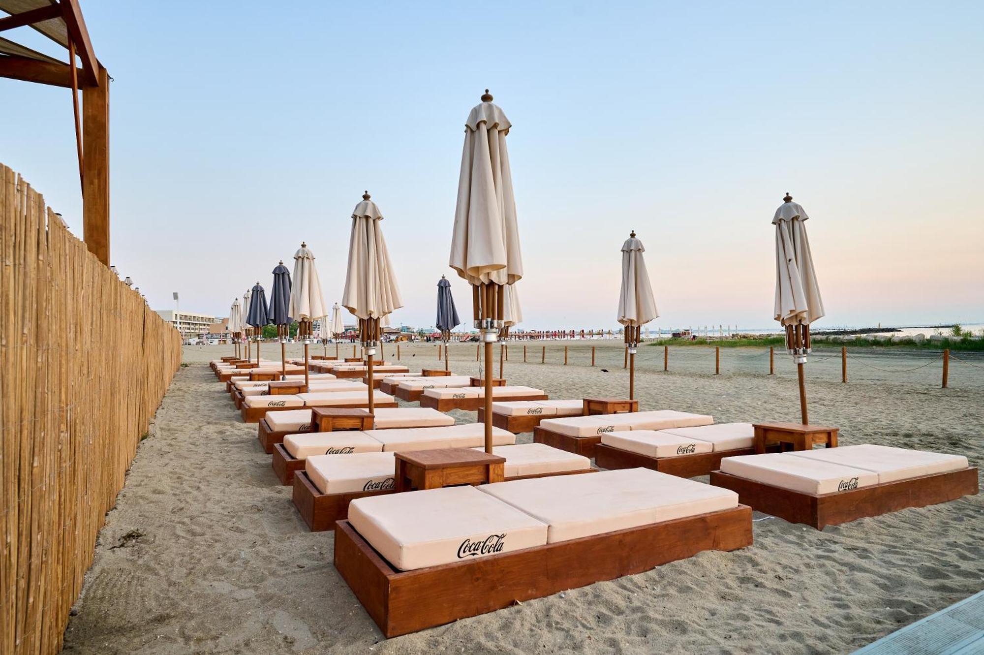 Hotel Malibu Mamaia Exterior foto